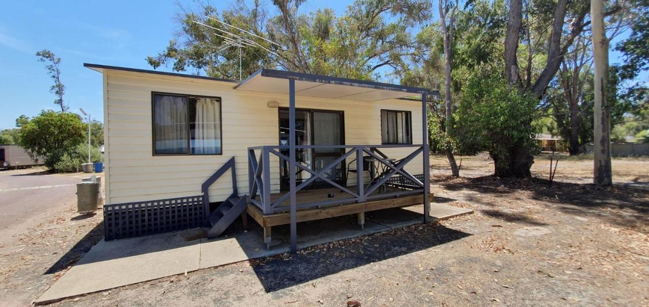 Pinjarra Caravan Park And Cabins Eksteriør billede