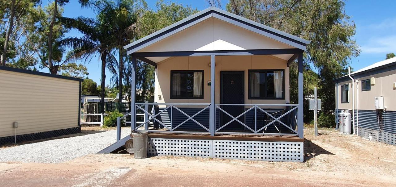 Pinjarra Caravan Park And Cabins Eksteriør billede
